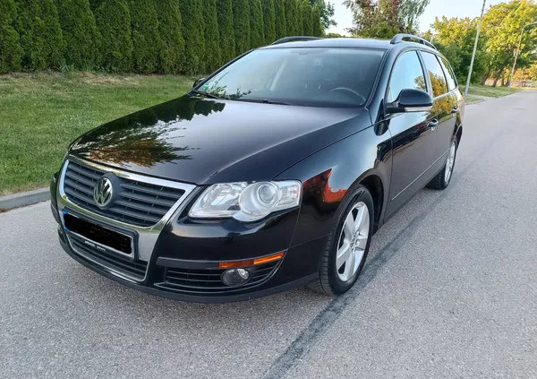 volkswagen passat Volkswagen Passat cena 16600 przebieg: 215000, rok produkcji 2008 z Nidzica